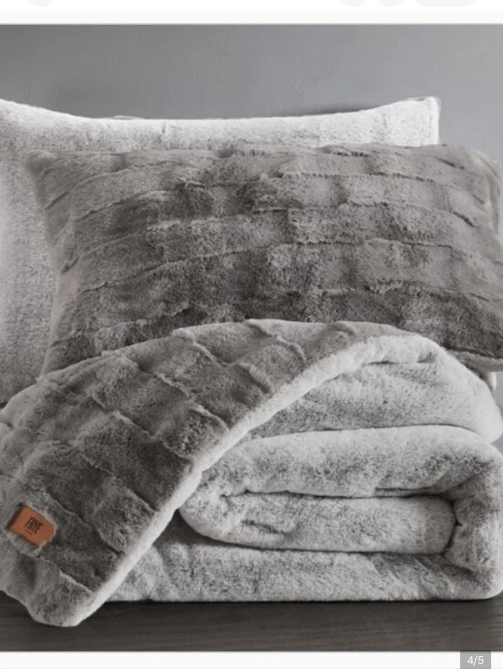 FRYE Queen Luxury Bubble Faux Fur Comforter 3 Piece Set, Gray - Reversible